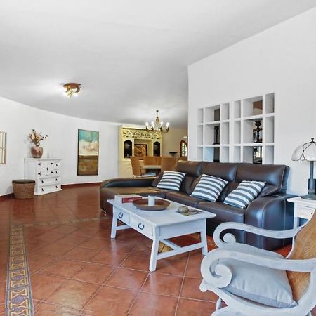 Villa Aventura Parque Holandes Exterior photo