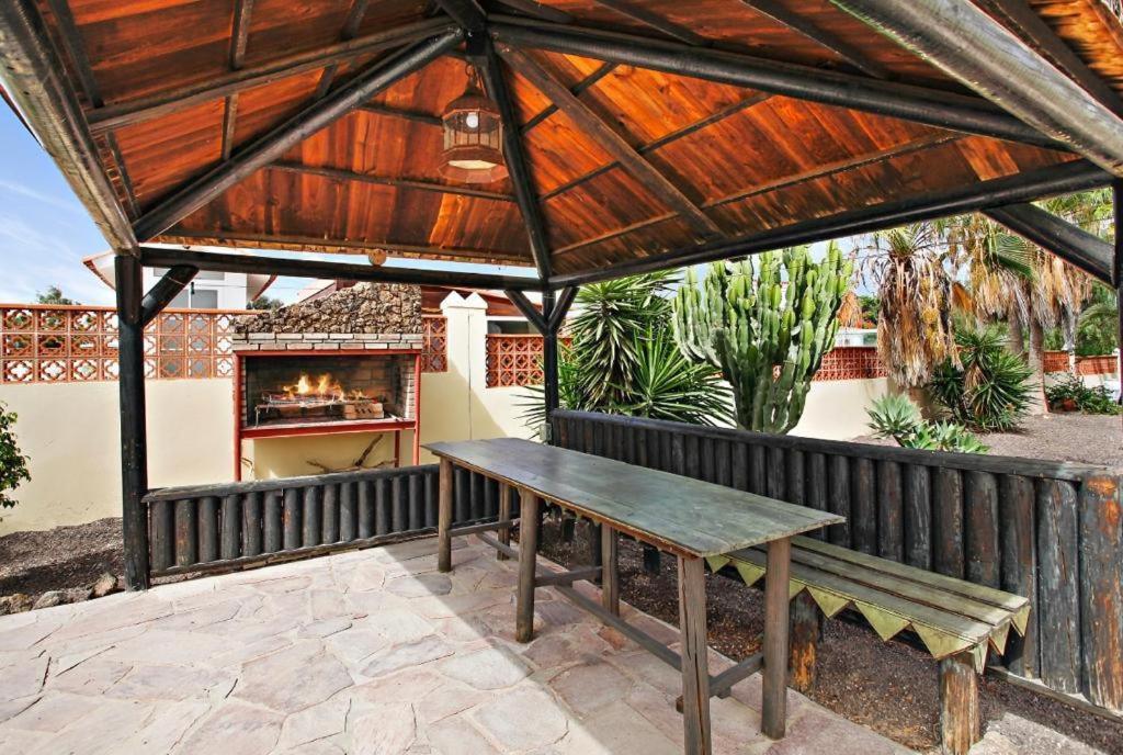 Villa Aventura Parque Holandes Exterior photo